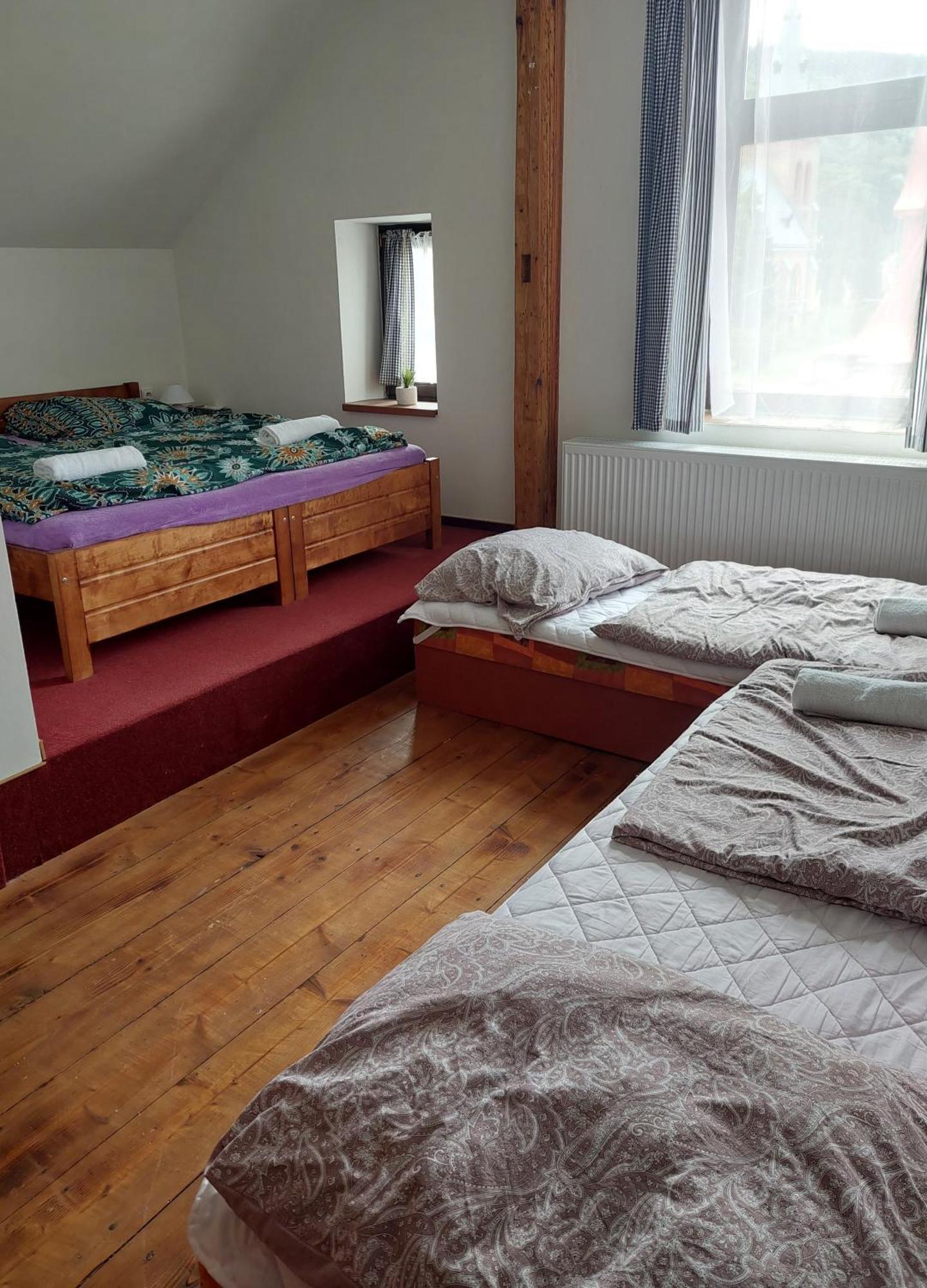Penzion Harmonie Trutnov Exteriör bild